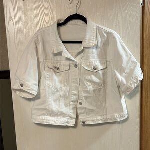 Women’s White Denim Jacket Size XL